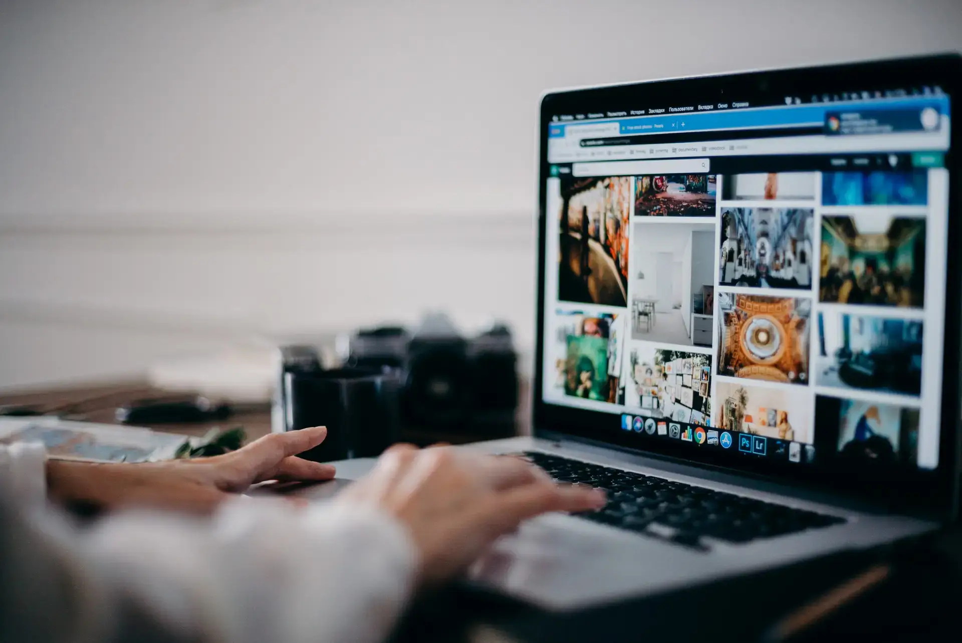 person using a macbook